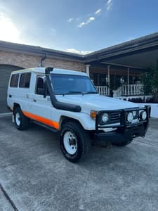 1991 Ex Ambulance Troopcarrier