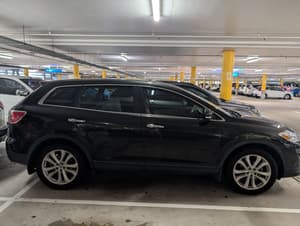 2010 mazda cx-9 7seater 4wd one owner low kms