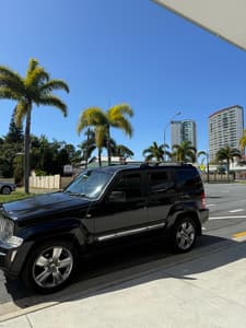 (Pending) Black Jeep Cherokee with rego and rwc