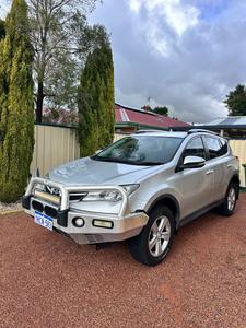 2013 Rav 4 Silver Pearl 