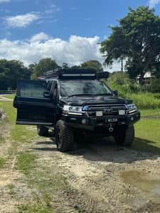 Landcruiser Sahara 200