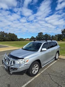 2010 TOYOTA KLUGER KX-R (FWD) 5 SEAT 5 SP AUTOMATIC 4D WAGON
