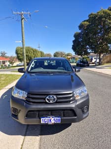 2019 TOYOTA HILUX WORKMATE 5 SP MANUAL DOUBLE CAB P/UP
