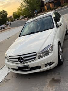 2009 Mercedes-Benz C220 CDI in excellent condition