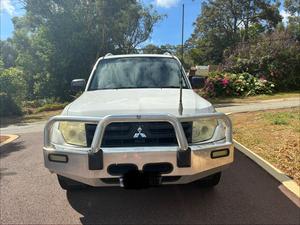 2008 Mitsubishi Pajero