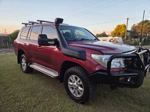 200 series 2013 Toyota Landruiser GXL wagon IMMACULATE & LOW KS