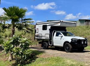 MAZDA BT-50 Camper van 4x4 4WD almost new, fully equipped, ready to go