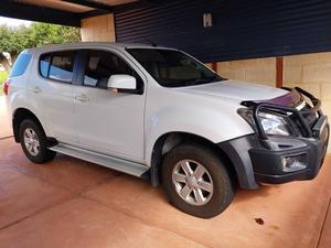 2015 ISUZU MU-X LS-M (4x2) 5 SP AUTOMATIC 4D WAGON