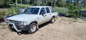 1995 TOYOTA HILUX 5 SP MANUAL DUAL CAB P/UP