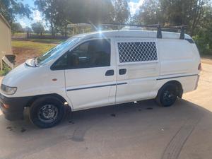 Price drop! Mitsubishi Express Van five speed manual 