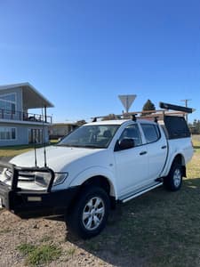 2013 Mitsubishi Triton GLX-R (4x4)