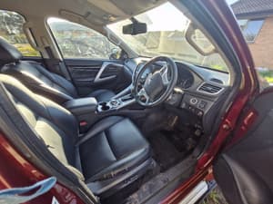 2017 MITSUBISHI PAJERO SPORT EXCEED 7 SEAT