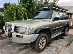 2003 NISSAN PATROL ST (4x4) 5 SP MANUAL 4D WAGON
