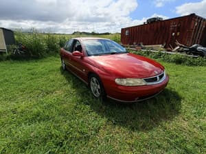 2001 HOLDEN CALAIS VX