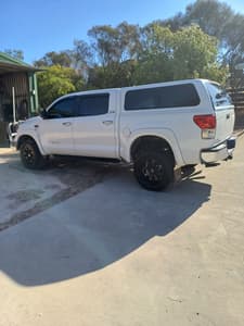 Toyota Tundra TRD supercharged 5.7 V8