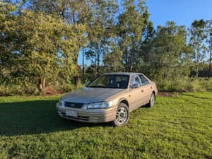 Toyota Camry 2 2L Automatic 2000