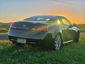 Nissan Skyline 370gt v36 6 speed