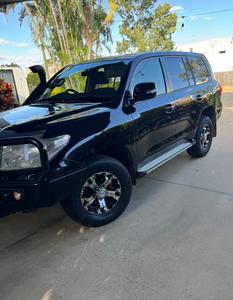 2015 TOYOTA LANDCRUISER GXL (4x4) 6 SP AUTOMATIC 4D WAGON