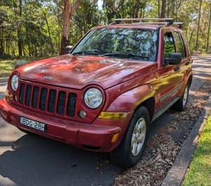 2007 jeep Cherokee sport 