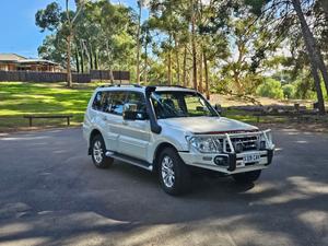 Mitsubishi Pajero Exceed