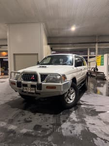 2003 MITSUBISHI CHALLENGER (4x4) 4 SP AUTOMATIC 4x4 4D WAGON