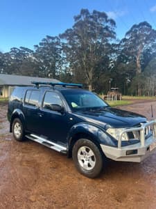 Nissan Pathfinder 2006  Diesel Automatic 4x4 – Fully Equipped 