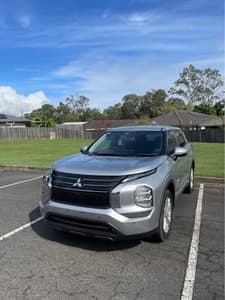 2023 Mitsubishi Outlander 5 Seat Auto Suv