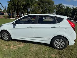 2015 HYUNDAI ACCENT ACTIVE 4 SP AUTOMATIC 5D HATCHBACK