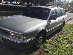 Mitsubishi Station Wagon