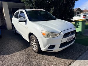 2011 MITSUBISHI ASX (2WD) 5 SP MANUAL 4D WAGON