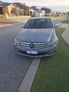 Mercedes-Benz V6 Avantgarde 