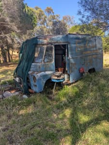 Classic 1960s Morris J Van