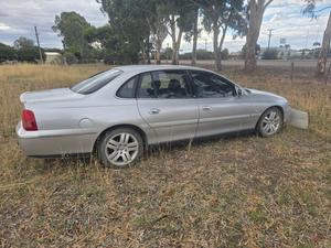 2003 HOLDEN STATESMAN V8 4 SP AUTOMATIC 4D SEDAN