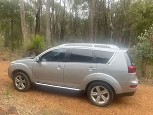 2013 Peugot 4007 4x4 Turbo 