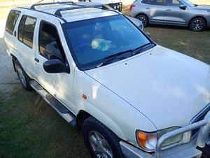 Registered Nissan Pathfinder 4WD
