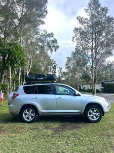 2010 TOYOTA RAV4 CRUISER MANUAL TENT INCLUDED
