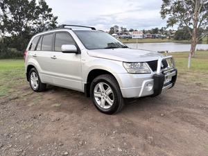 Suzuki Grand Vitara 4x4 Trekker 08 5sp