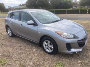 2012 Mazda Mazda3 NEO Hatchback