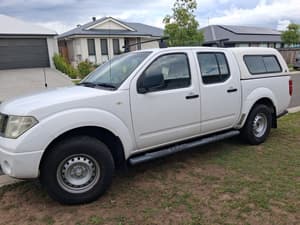 AUTOMATIC DUAL CAB 6,200 NEGOTIABLE