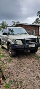 2000 TOYOTA LANDCRUISER PRADO RV6 (4x4) 4 SP AUTOMATIC 4x4 4D WAGON