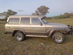 1989 Toyota LandCruiser SAHARA (4x4)