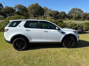 2017 Land Rover Discovery Sport TD4 (132kW) HSE 5 SEAT