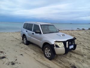 2008 Mitsubishi Pajero V8 Supercharged