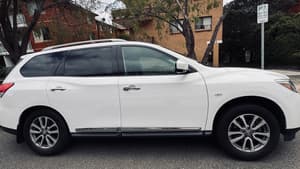 2014 Nissan Pathfinder ST-L 7 Seater Family SUV - 4WD - Excellent Cond