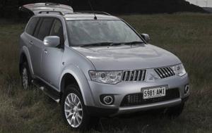 2012 Mitsubishi Challenger PB