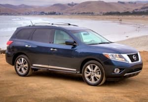 2015 Nissan Pathfinder ST R52