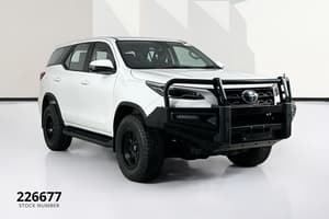 2021 Toyota FORTUNER GX GUN156R