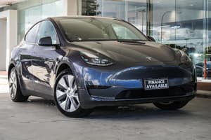 2022 Tesla Model Y Rear-Wheel Drive