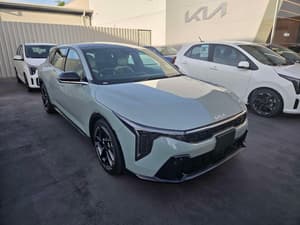 2026 Kia K4 GT-Line CL4m