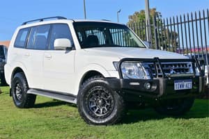 2019 Mitsubishi Pajero GLX NX
